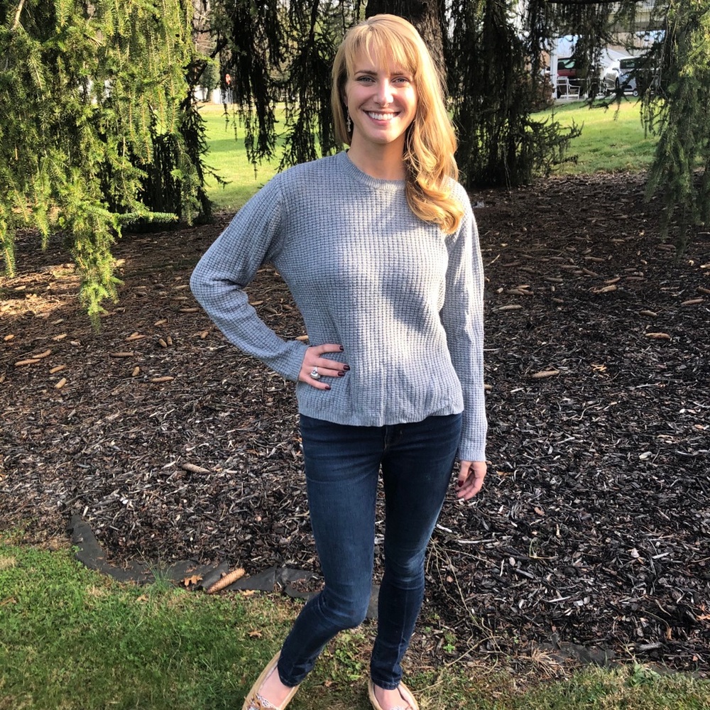 GAP Grey knit sweater